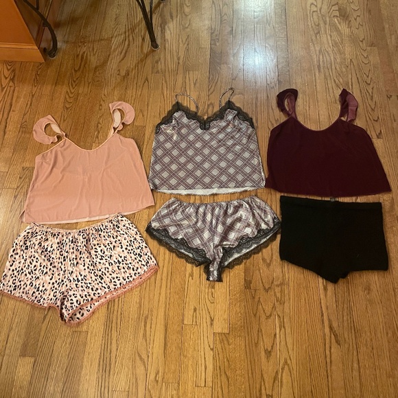 Victoria’s Secret Cropped Cami & Shorts Sleep Sets NWT-Large- Satin/Velvet/Knit